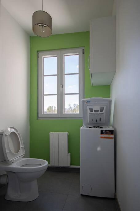 La Fontaine Neuve-Avallon-5 Personnes-1 Chambre-3 Lits-Parking-Wifi Exterior photo